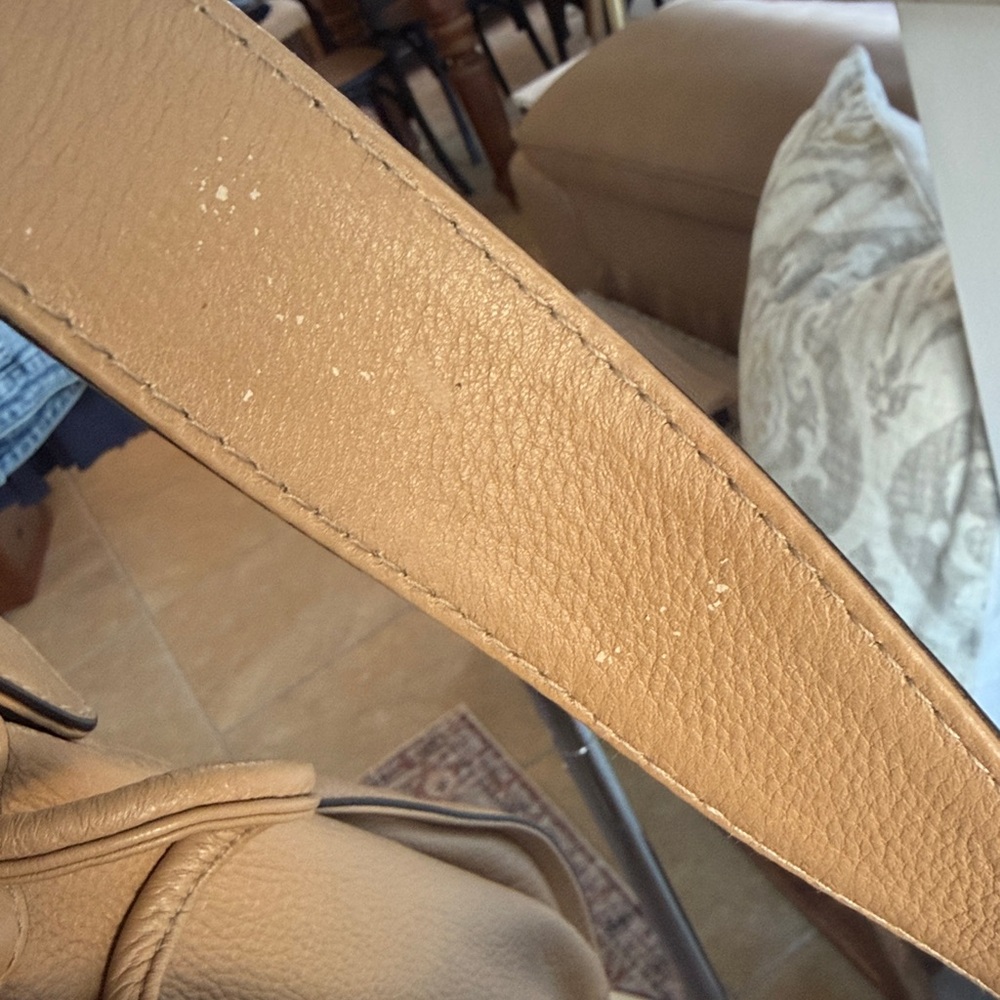 Gucci Camel Leather Interlocking Icon Tassel Shou… - image 6